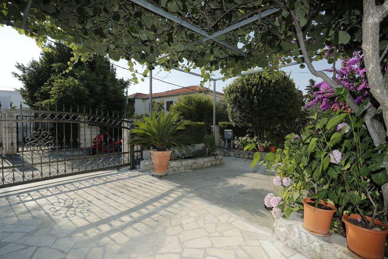 Apartments Marino San Pietro di Brazza Esterno foto